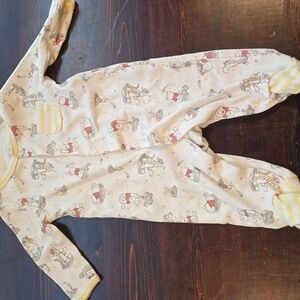 ​Disney Baby Winnie the Pooh Footie Sleeper 0-3M